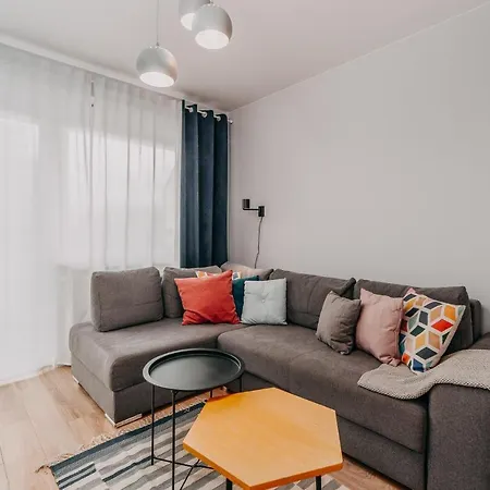 Apartment Heksagon Surfingbird Kasprowicza